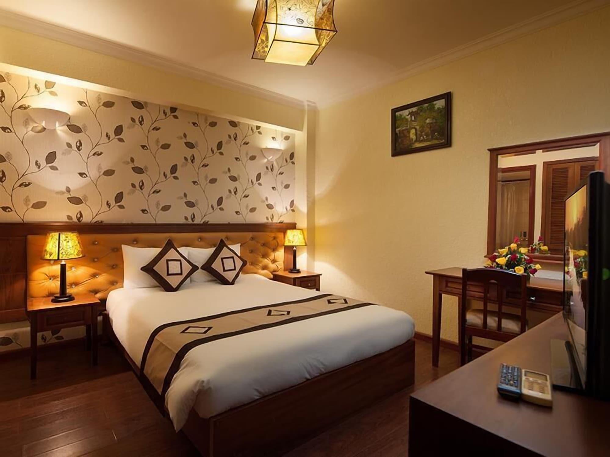 A25 Hotel - 44 Hang Bun 2*