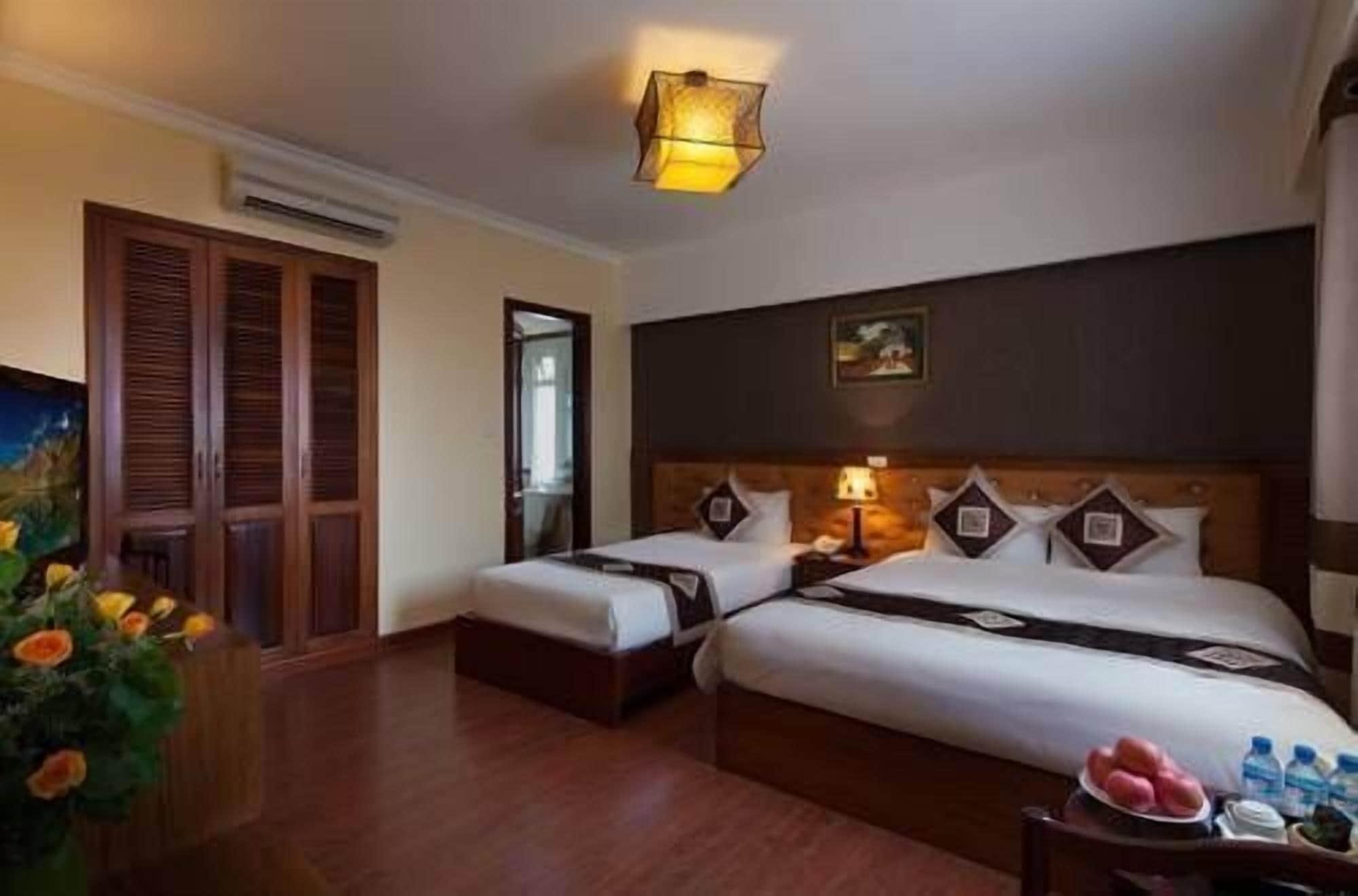 A25 Hotel - 44 Hang Bun 2*